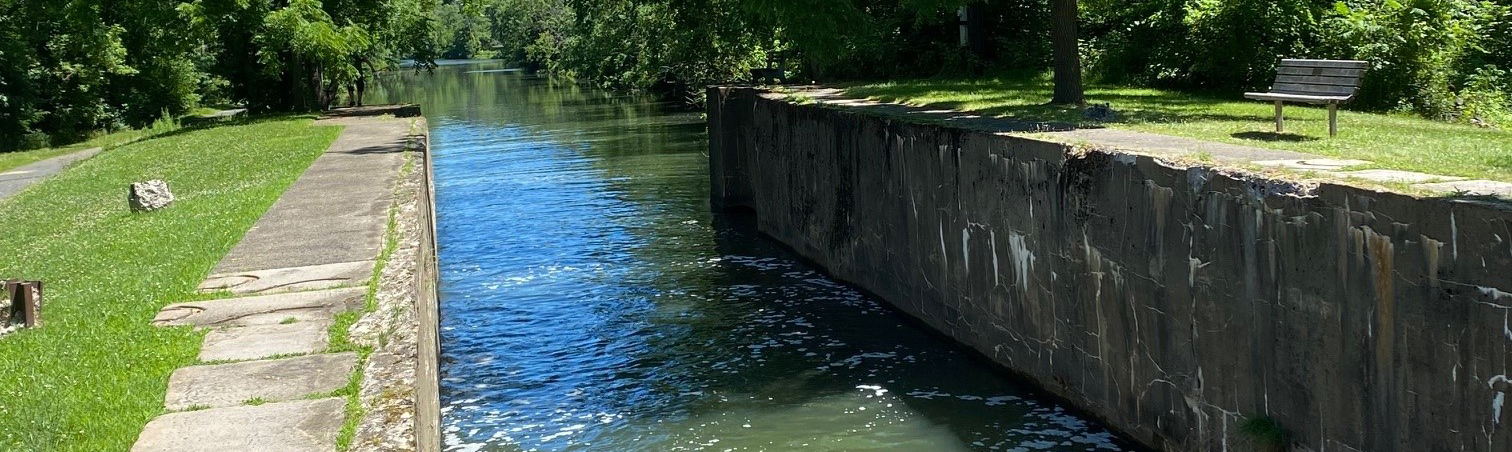 Photo of the Delaware and Raritan Canal